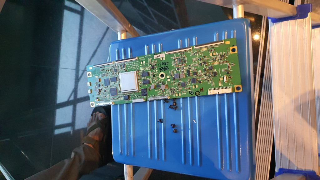 OLED SCREEN REPLACE WORK